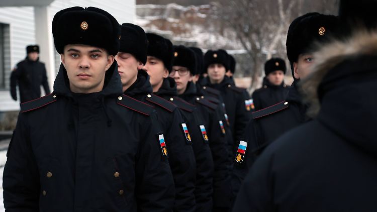 Die Einberufung zum russischen Militärdienst kommt künftig auch online.