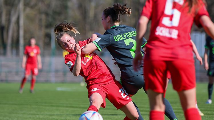 In der kommenden Saison will man sich in Leipzig mit der ersten Mannschaft des VfL Wolfsburg messen - anstatt wie in dieser Saison noch mit der Zweitvertretung der Rekordmeisterinnen.