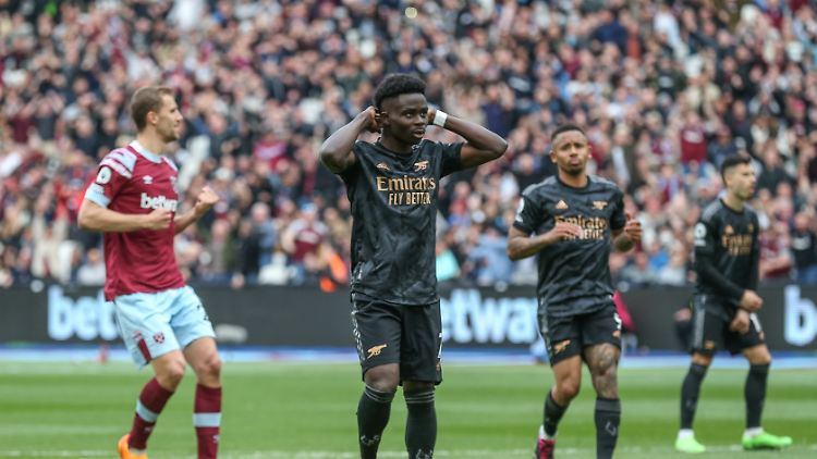 Arsenals Bukayo Saka scheiterte mit einem Elfmeter.