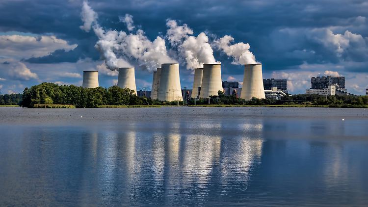 Nach den Berechnungen des Umweltbundesamtes sanken die Treibhausgasemissionen in Deutschland 2022 immerhin leicht um 1,9 Prozent.