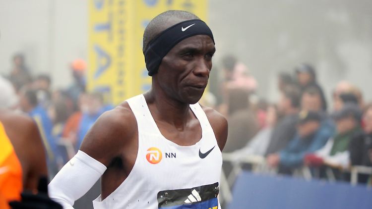 Was war los bei Eliud Kipchoge?