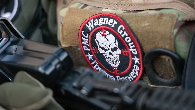 Die Gruppe Wagner soll für zahlreiche Kriegsverbrechen in der Ukraine verantwortlich sein. 