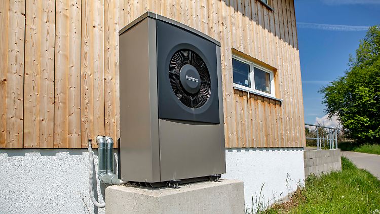 Funktioniert die Wärmepumpe auch bei kalten Temperaturen? Verbaucher haben jetzt viele fragen.