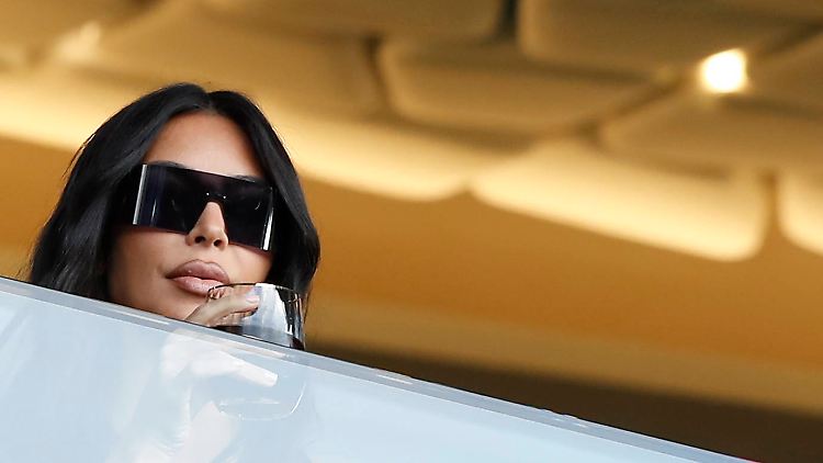 Kardashian sei in der Lage, "mit einem einzigen Post eine neue Marke allgemein gekannt zu machen“, beschreibt etwa die "Financial Times" den Einfluss der Influencerin.