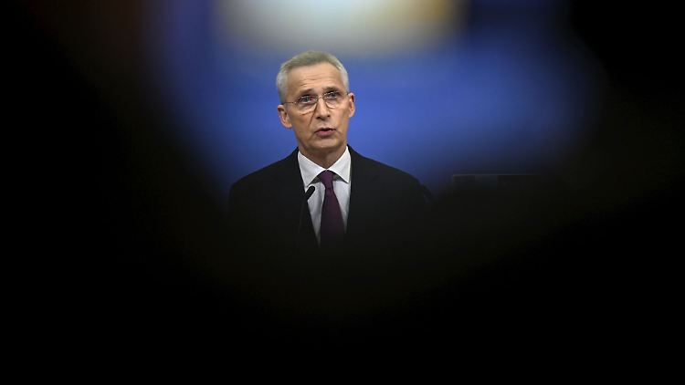 Nato-Generalsekretär Jens Stoltenberg ist nach Kiew gereist.