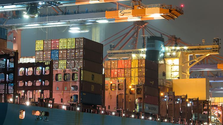 Die hohen Energiepreise belasten Wirtschaft und Verbraucher, die Konjunkturaussichten werden laut Berlin dennoch besser.