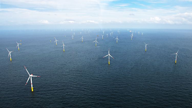 Siemens Energy soll die Technik für drei Netzanbindungen in der deutschen Nordsee liefern.