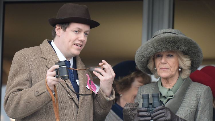 Tom Parker Bowles lässt auf seine Mutter Camilla nichts kommen.