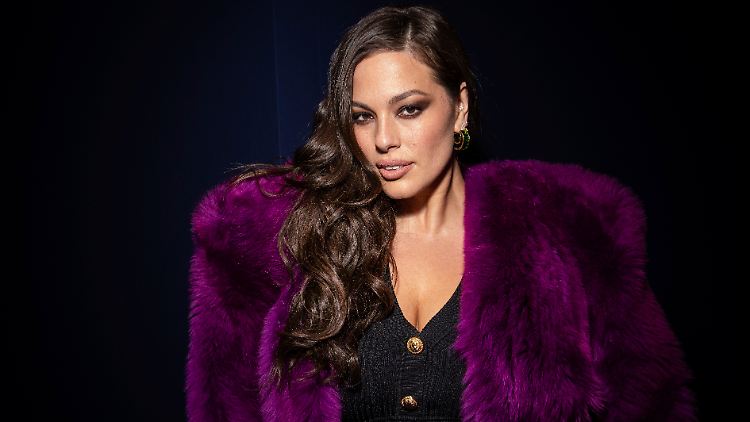 Ließ Konkurrentinnen wie Margot Robbie und Ana de Armas hinter sich: Ashley Graham.