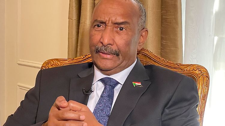 Seit seinem Amtsantritt regiert Abdel Fattah al-Burhan mit eiserner Härte.