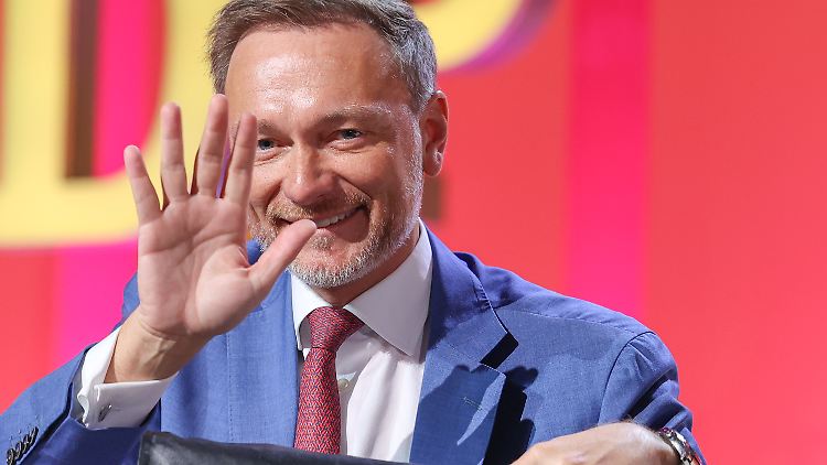 Es läuft wieder einigermaßen bei der FDP: Die Stimmung ist so gut wie lange nicht, dank der jüngsten Erfolge in der Ampelkoalition.