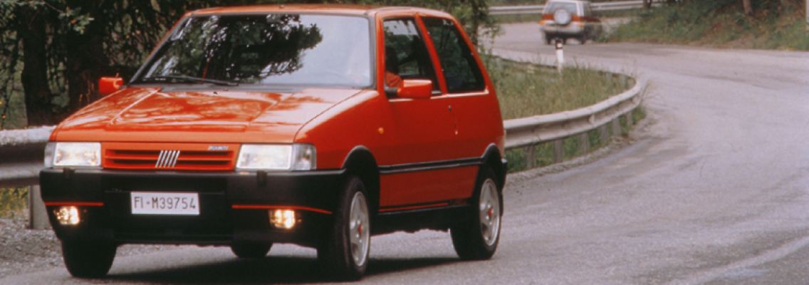 09_Fiat_Uno_Turbo_i.e._Facelift_ab_1989_Quelle_Fiat_Stellantis.jpg
