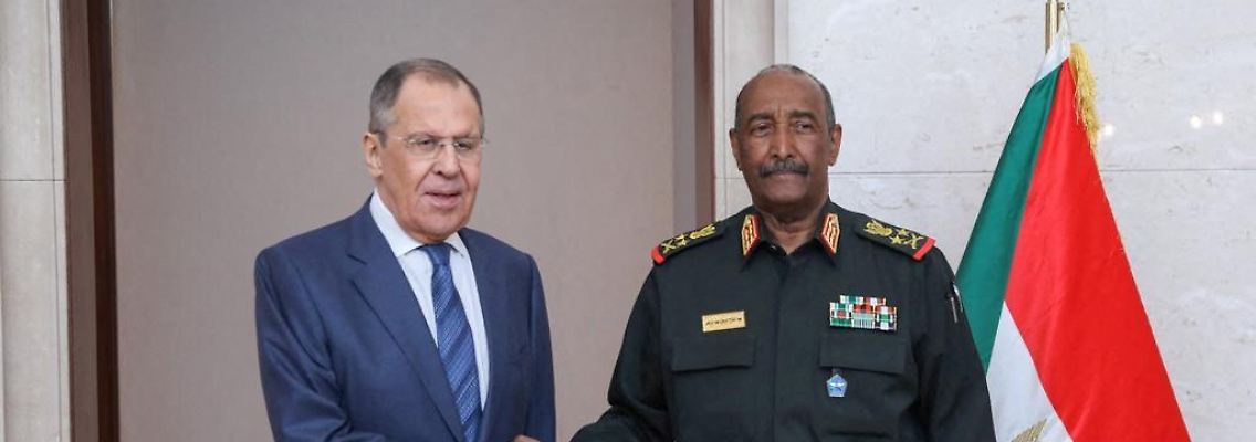 2023-02-09T153130Z_1771095075_RC2R7Z9SVA6C_RTRMADP_3_SUDAN-RUSSIA.JPG