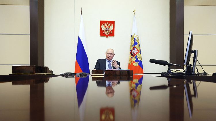Anfang 2024 will Putin sich als Präsident wiederwählen lassen.