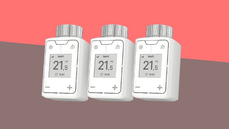Den smarten Heizkörperregler Fritz!DECT 302 bietet Media Markt aktuell günstig im Dreierpack an.