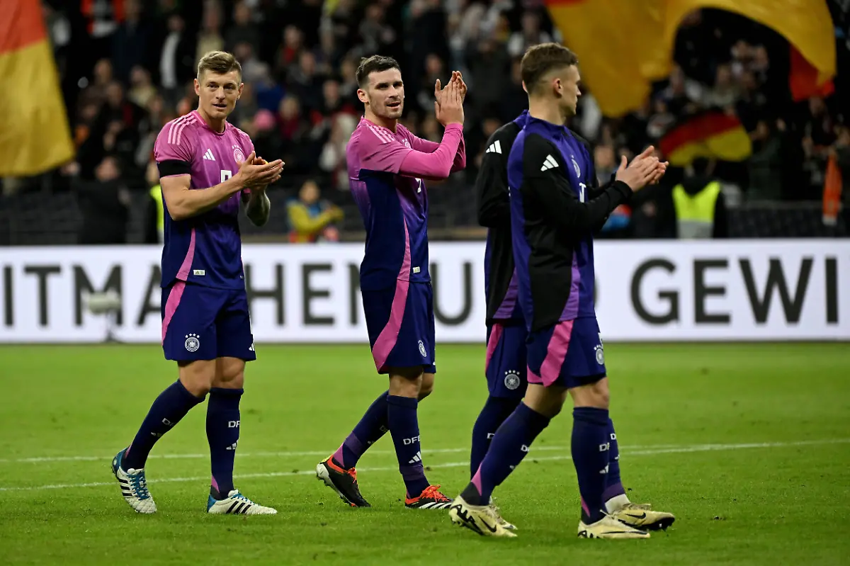 einzelkritik-ger-ned-39