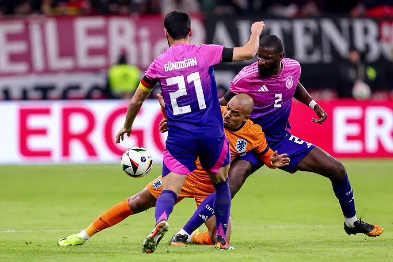 einzelkritik-ger-ned-29