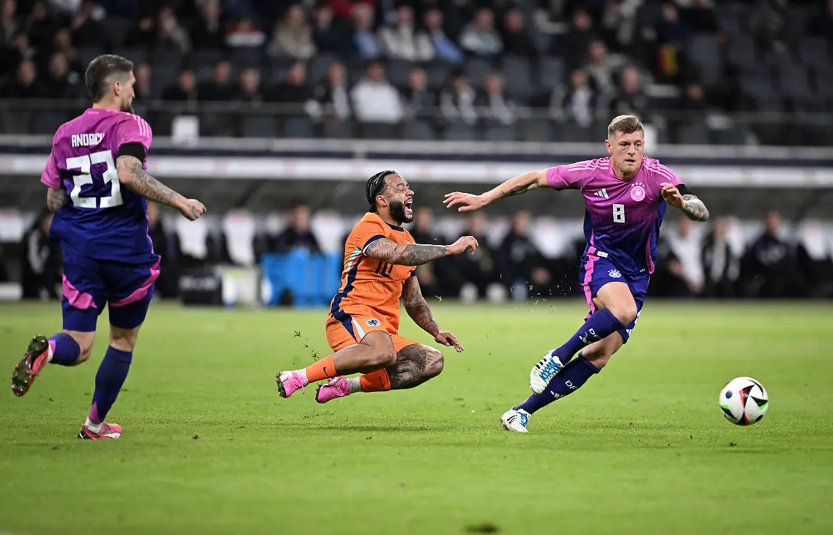 einzelkritik-ger-ned-19