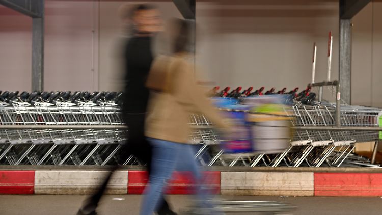 Die Verbraucher waren nicht sonderlich in Kauflaune.