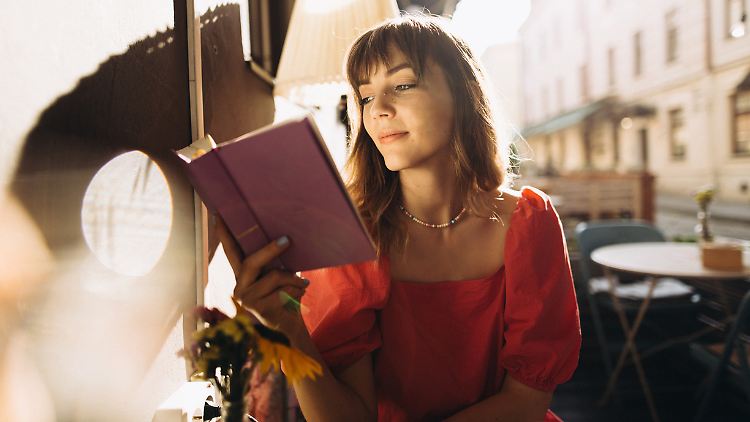 Lese-Tipp gefällig? Diese zehn Bücher haben es in Thalias Top-100-Liste geschafft. 