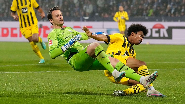 Adeyemi traf einmal, danach blieb Bochums Keeper Riemann unbezwungen.