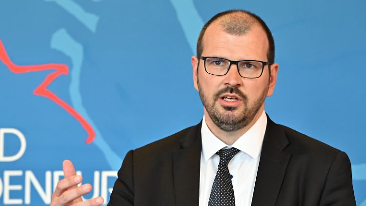 Ist von Rechtsextremismus an Schulen nicht überrascht: Steffen Freiberg. 