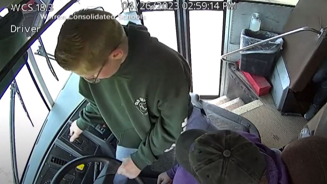 BusRetter.JPG