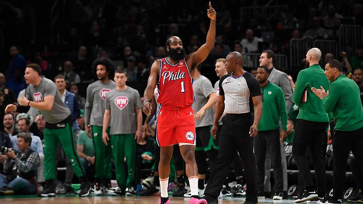 James Harden erzielte mit 45 Zählern einen persönlichen Playoff-Bestwert.