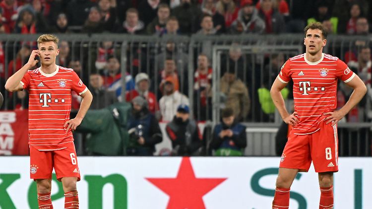 Sind etwas ratlos: Joshua Kimmich und Leon Goretzka.