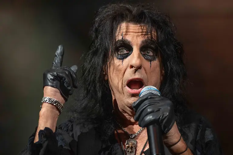 US-Rocker-Alice-Cooper-veroeffentlichte-im-vergangenen-August-sein-29-Studioalbum-Road-Archivbild