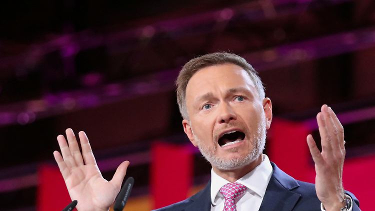 Der Vorschlag der Grünen widerspricht den Prinzipien der Marktwirtschaft, moniert Finanzminister Lindner. 