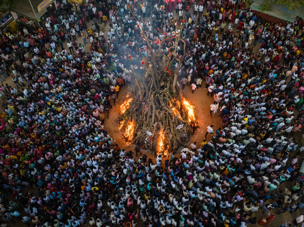 e5f39600cc3e3aa0d9a28d7bd323a47e