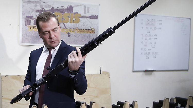Medwedew galt lange als moderater Politiker. Seit Russlands Angriff auf die Ukraine vertritt er jedoch eine extreme Linie.