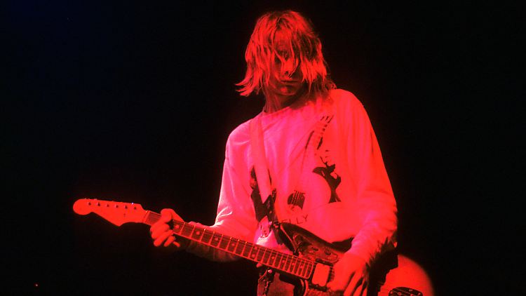 Eine Gitarre von Kurt Cobain wird in New York versteigert.  