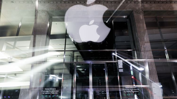 Das iPhone-Geschäft legte um 1,5 Prozent auf 51,33 Milliarden Dollar zu.