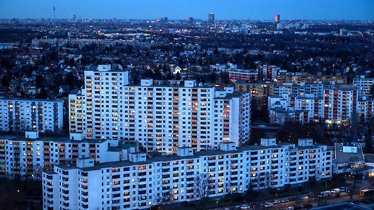 Die Gropiusstadt in Berlin-Neukölln muss saniert werden - doch wer soll das bezahlen? 