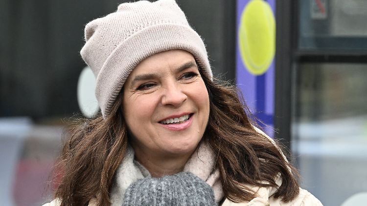 Für Katarina Witt sind die russischen Sportler Leidtragende der Politik.