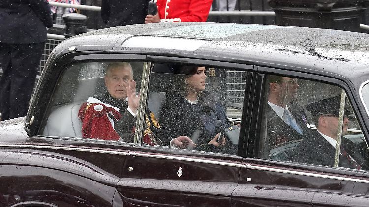 Der in Ungnade gefallene Royal erntete jede Menge Buhrufe.