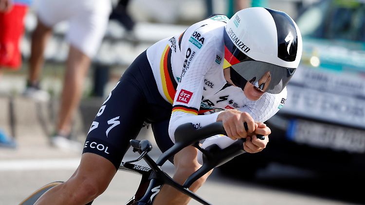 Lennard Kämna startete "solide" in den Giro.