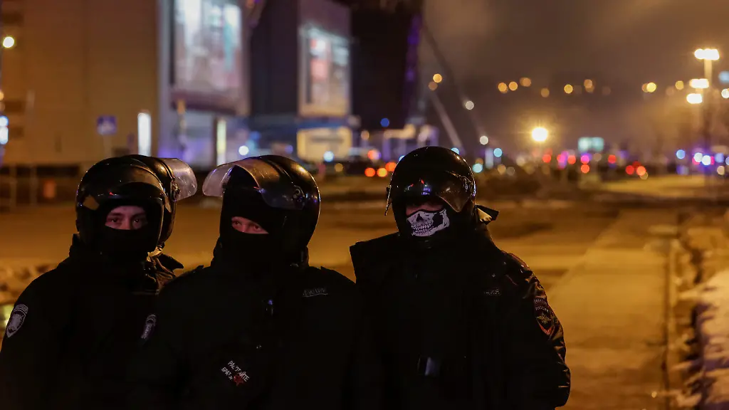 2024-03-22T212545Z-2067051479-RC29R6AK98CE-RTRMADP-3-RUSSIA-SHOOTING