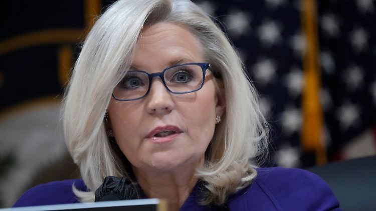 In der Vergangenheit hat Cheney sich offen für eine Kandidatur bei der Präsidentenwahl 2024 gezeigt. 