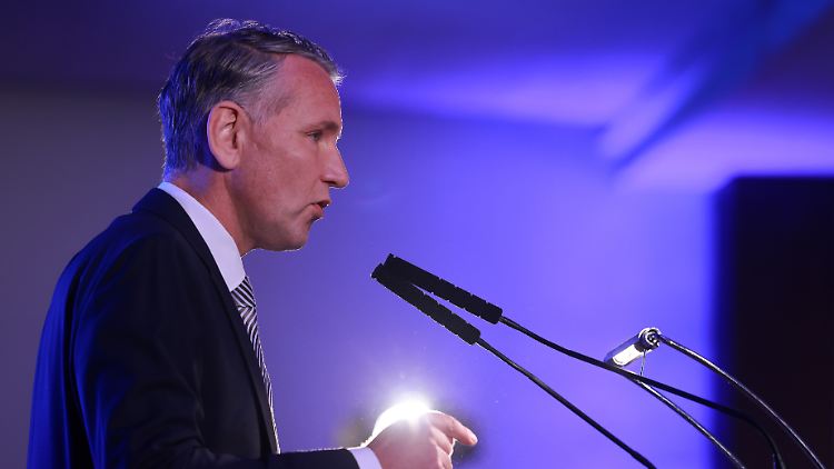 Die AfD wird im Freistaat als "rechtsextremistische Bestrebung" eingestuft.