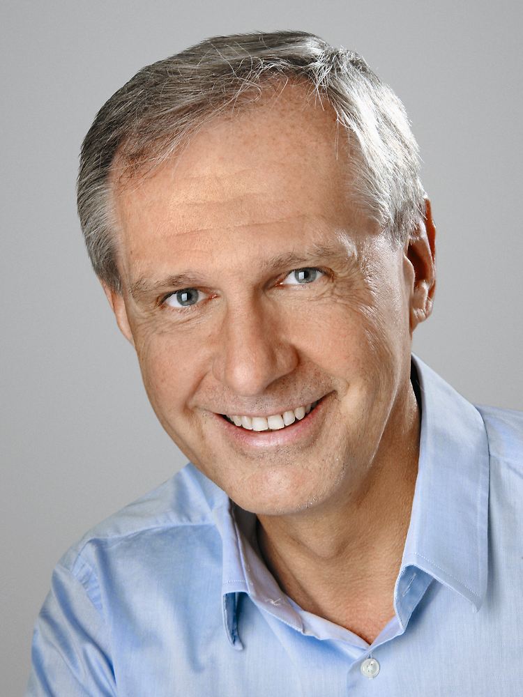 Prof. Dr. med. Bernd Kleine-Gunk zählt zu den weltweit führenden Anti-Aging-Medizinern.