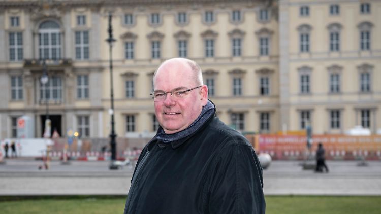 Walter Kohl wirft Kai Diekmann vor, der Ex-"Bild"-Chef wolle sich "auf Kosten unserer Familie bereichern".