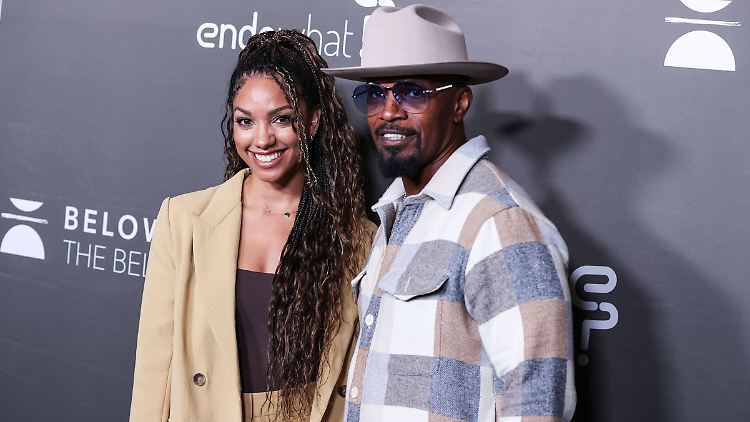 Corinne Foxx gibt Entwarnung: Ihr Vater Jamie mache schon wieder Sport.