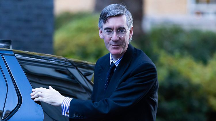 Einer Meinung mit Ex-Premier Johnson: Jacob Rees-Mogg