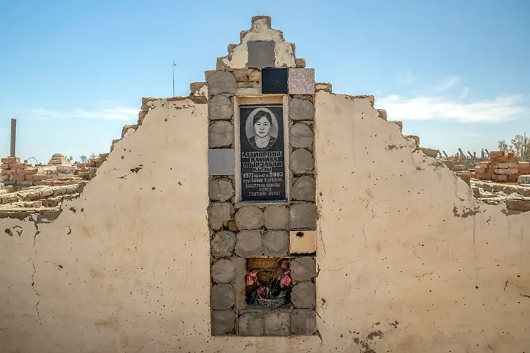 e93dd7f2faadafb09d54bf946c24ea4c