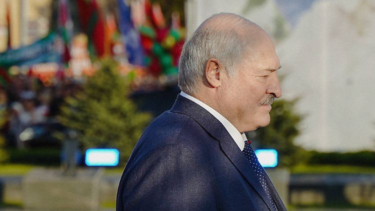Lukaschenko bei seinem bislang letzten öffentlichen Auftritt am 9. Mai in Moskau.