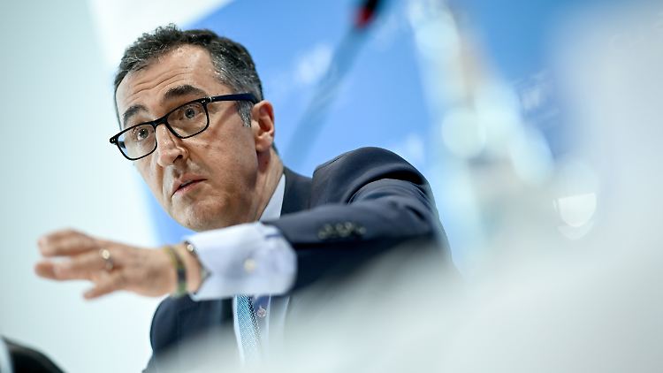 Für die Opposition herrschten vor der Wahl keine fairen Bedingungen, betont Cem Özdemir nach der Wahl.