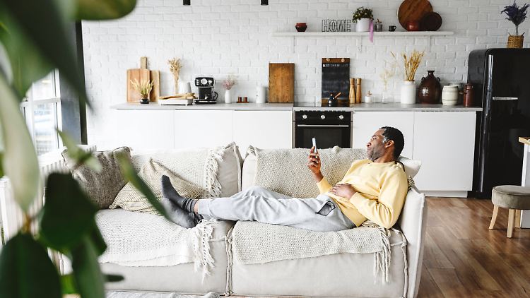 Das Sofa muss zum Leben passen, natürlich auch farblich.